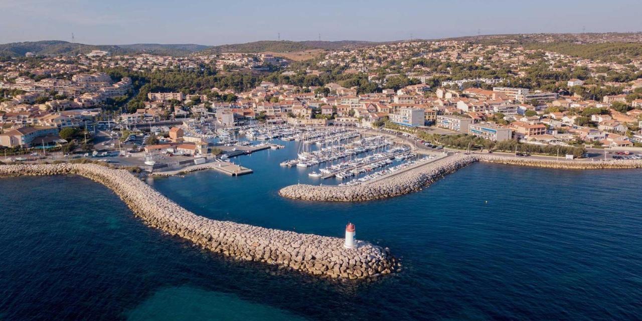 *Tiny Jungle* / Plage, Port Et Commerces A Pied Соссе-ле-Пен Экстерьер фото